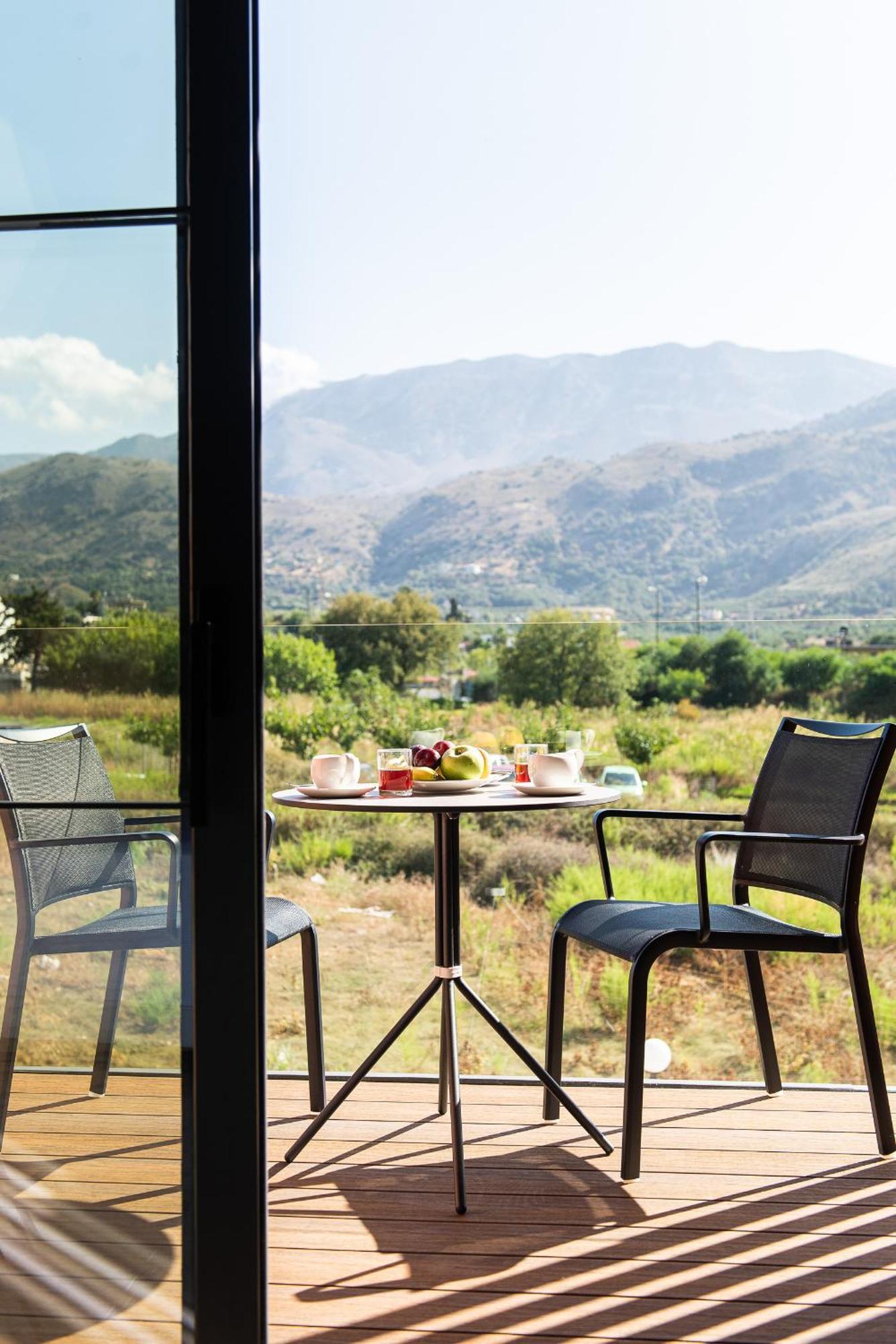 Pilot Amphora Boutique Hotel "Adults Only" Georgioupoli Oda fotoğraf
